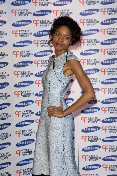 London Luty Naomie Harris Przybywa Gali Samsunga Pomóc Fundacji Cystic — Zdjęcie stockowe