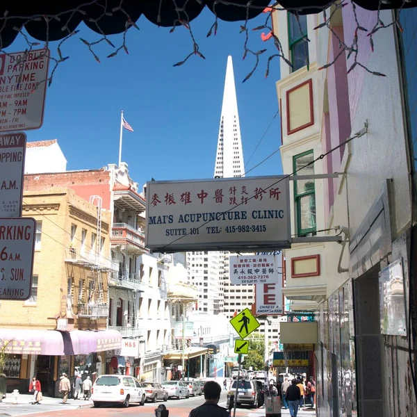 アメリカ カリフォルニア サンフランシスコ チャイナタウン — ストック写真