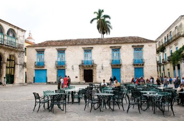 Havana 'nın eski şehir caddesi manzarası, Küba