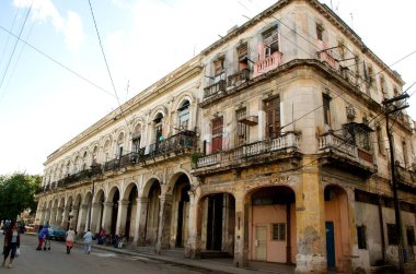 Havana 'nın eski şehir caddesi manzarası, Küba