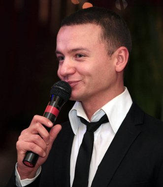 MOSCOW - 25 DEC: Rus aktör Alexander Oleshko 25 Aralık 2008 'de Moskova' da bir gösteri.