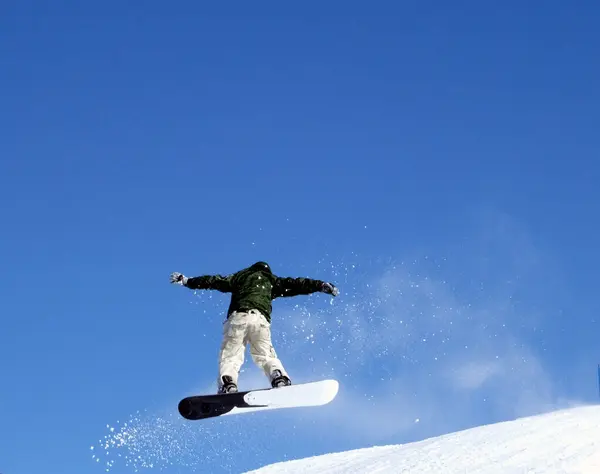 Snowboarder Man Blue Sky — 图库照片
