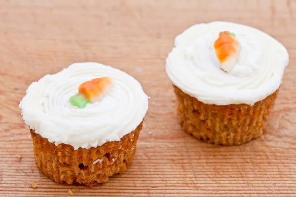 Two Small Carrot Cakes — Stock Photo, Image