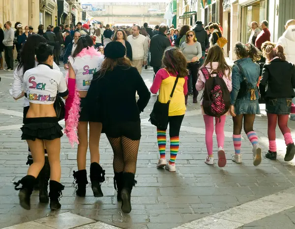 Nanılmaz Bir Sokak Karnavalı Sokak Etkinliği Kavramı — Stok fotoğraf