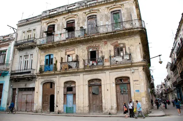 Pohled Starou Městskou Ulici Havana Kuba — Stock fotografie