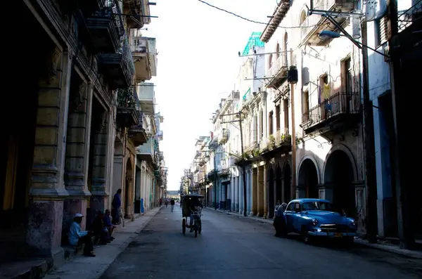 Utsikt Över Gamla Stadsgatan Havanna Stad Kuba — Stockfoto