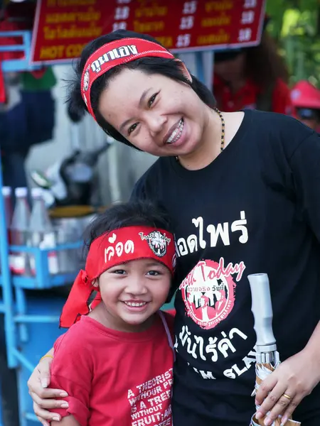 Bangkok Thailand Abril Membros Movimento Político Camisas Vermelhas Que Tentam — Fotografia de Stock