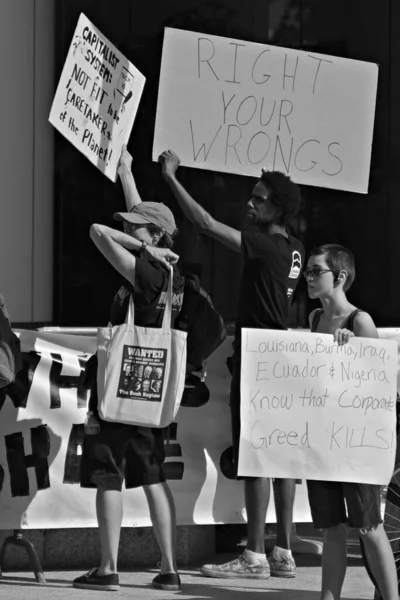Regnskogskommitténs Protest Mot Chevrons Högkvarter — Stockfoto