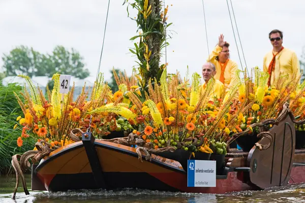 Westland Floating Flower Parade 2009 Netherlands — Stock Photo, Image