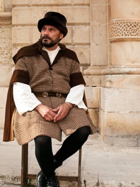 Ortaçağ Asilzadesi. Canlandırma konsepti