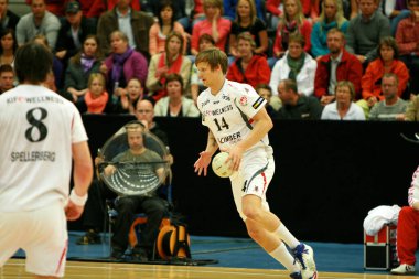 AaB Handball against Ikast FS in the cup tournament, and will meet KIF Kolding in the next round. AaB Handball: