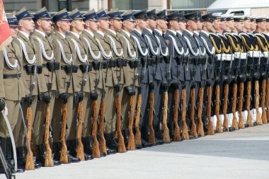 Polonya ordusu. Üniformalı askerler.