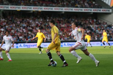 Aalborg BK (beyaz), UEFA Avrupa Ligi karşılaşmasında FK Slavija Sarajevo 'nun evinde bir araya geldi. Sonuç 0-0 'dı, ki bu da ev sahibi seyirciler için bir hayal kırıklığıydı..