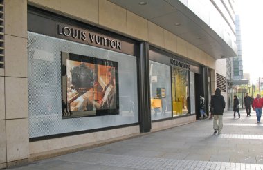 Louis Vuitton Mağazası Manchester İngiltere