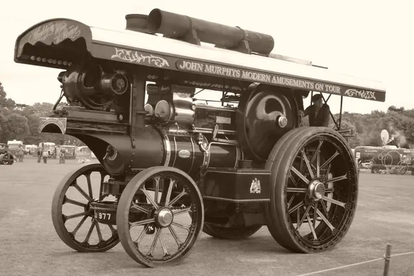 Large Black Traction Steam Engine — Stock Photo, Image