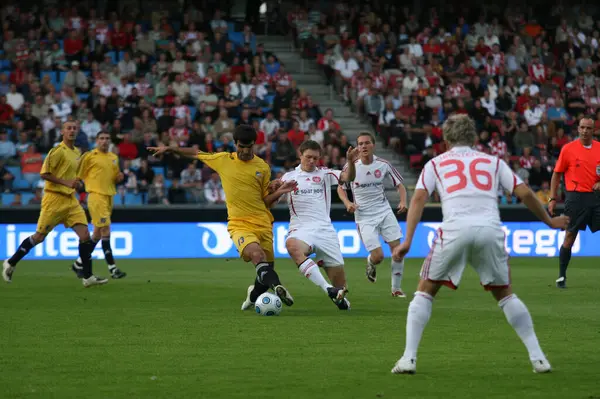 Aalborg 在欧洲足协欧洲联赛的比赛中与Fk Slavija Sarajevo的家相遇 最终的结果是0比0 这让国内观众很失望 — 图库照片