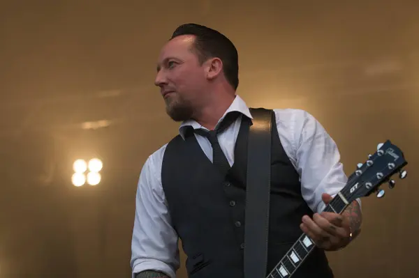 Volbeat Homem Canta Toca Guitarra — Fotografia de Stock