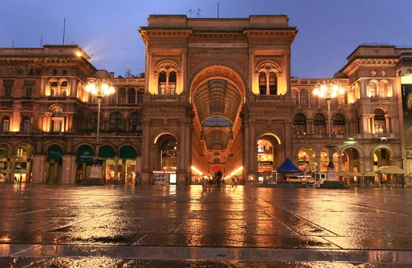 Gelleria Vittorio Emanuele Mediolanie — Zdjęcie stockowe