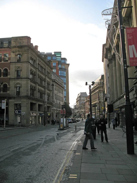 Шопінг Манчестері Англія Люди Ходять Вулицях — стокове фото