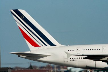 Air France. Gündüz çekimleri. Havacılık kavramı