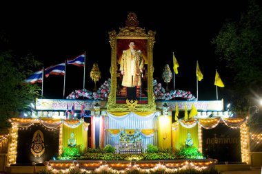 HM Kralı Bhumibol Adulyadej 'in 83. Doğum Günü