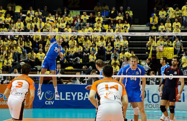 CEV Volley Şampiyonlar Ligi 2010-2011, Final Four Classification match 3 / 4