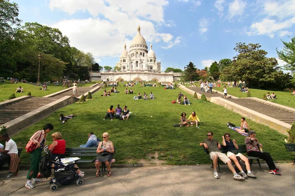 Sacre Coeur Bazilikası Nda Turistler Paris Fransa — Stok fotoğraf