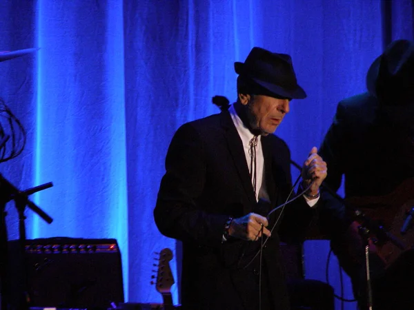 Leonard Cohen Florence 2010 — Photo