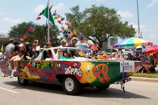 Houston Art Car Parade 2011 Carnaval Voiture Personnalisé Créatif — Photo