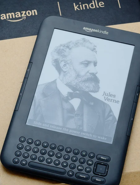 Ebook Reader Amazon Kindle — Stock Photo, Image