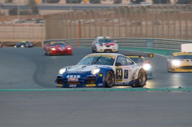 14 Ocak 2012 'de Dubai Autodrome' da 24 Saat Yarış Arabaları