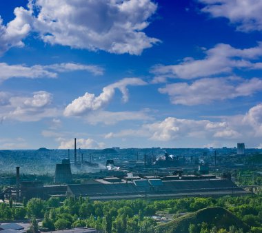 Metalürji fabrikasının hava görüntüsü