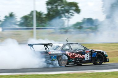 12 Ağustos 2012 'de Bonanza Yarış Pisti Nakhon Ratchasima, Tayland' da M-150 Fırtına Sürüklenme Yarışması