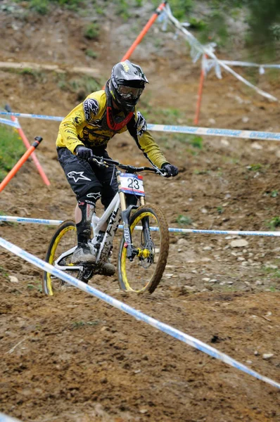 Homem Montanha Bicicleta Downhill — Fotografia de Stock
