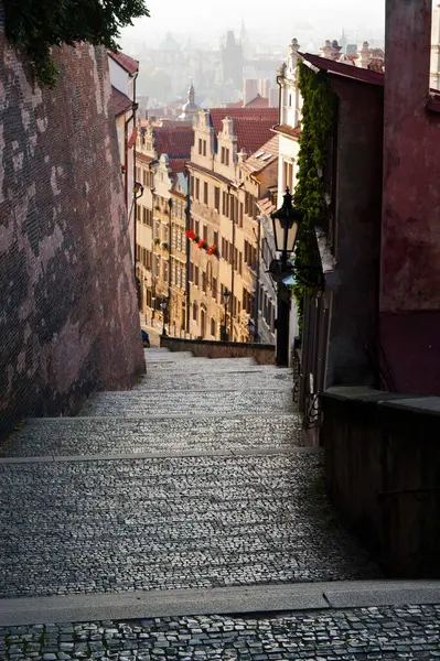 Uma Velha Escada Europeia Praga — Fotografia de Stock