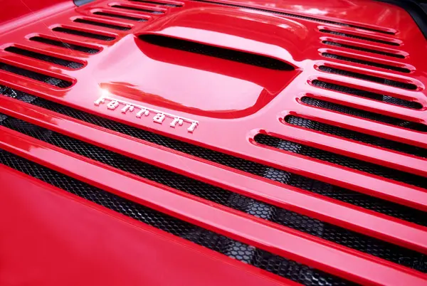 Ferrari Engine Cover Close — Stock Photo, Image