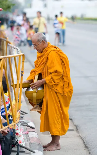 Festeggiamo Gli Anni Bhumipol Adulyadej — Foto Stock