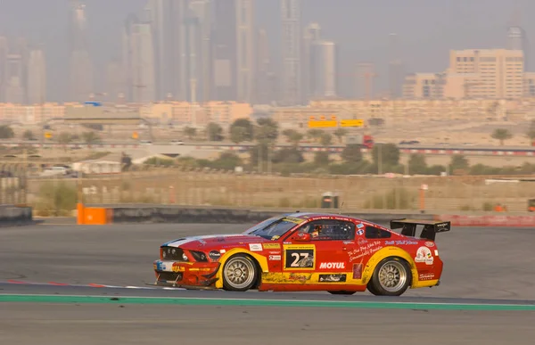 Coche Carreras Velocidad Horas Carrera Autódromo Dubai Enero 2012 — Foto de Stock
