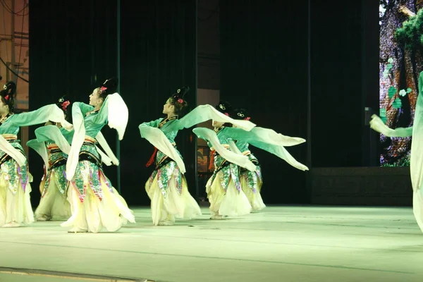 Oyuncular Xian Daki Tiyatroda Sahne Alıyorlar — Stok fotoğraf