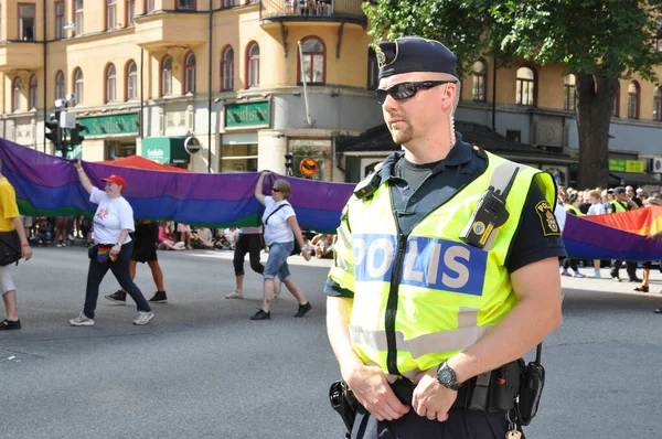 Полицейский Фестивале Stockholm Pride 2012 — стоковое фото