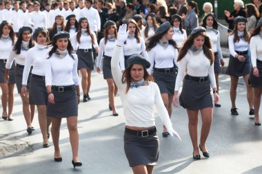 1940 'ın yıldönümünü kutlamak için geçit töreni, Yunan  