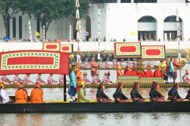 Royal mavna alayı, Bangkok, 2012 