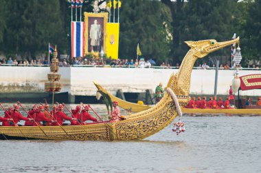 Royal mavna alayı, Bangkok, 2012 