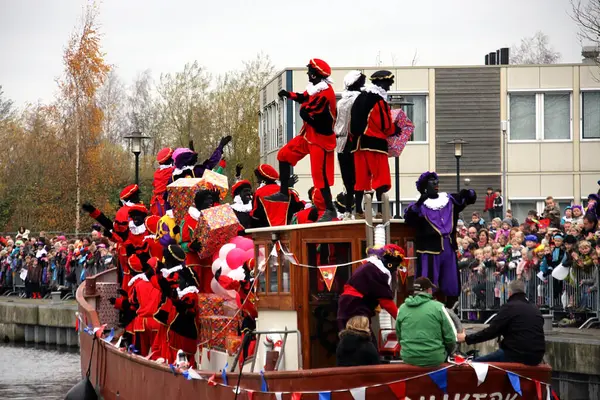 Sinterklaas进入荷兰 — 图库照片