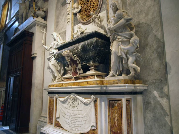 Piza Wnętrze Katedry Duomo — Zdjęcie stockowe