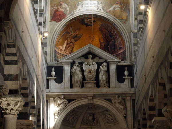Piza Widok Wnętrze Katedry — Zdjęcie stockowe