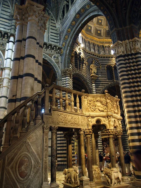 Siena Θέα Στο Εσωτερικό Του Καθεδρικού Ναού — Φωτογραφία Αρχείου
