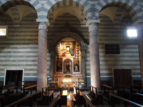 Volterra Widok Wnętrze Katedry — Zdjęcie stockowe