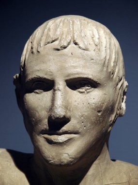 Mermer insan portresi 