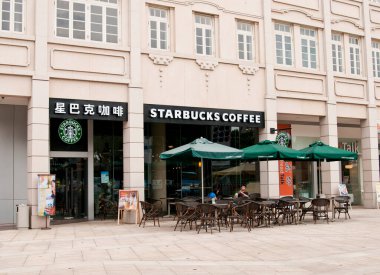 Çin 'deki en büyük Starbucks.